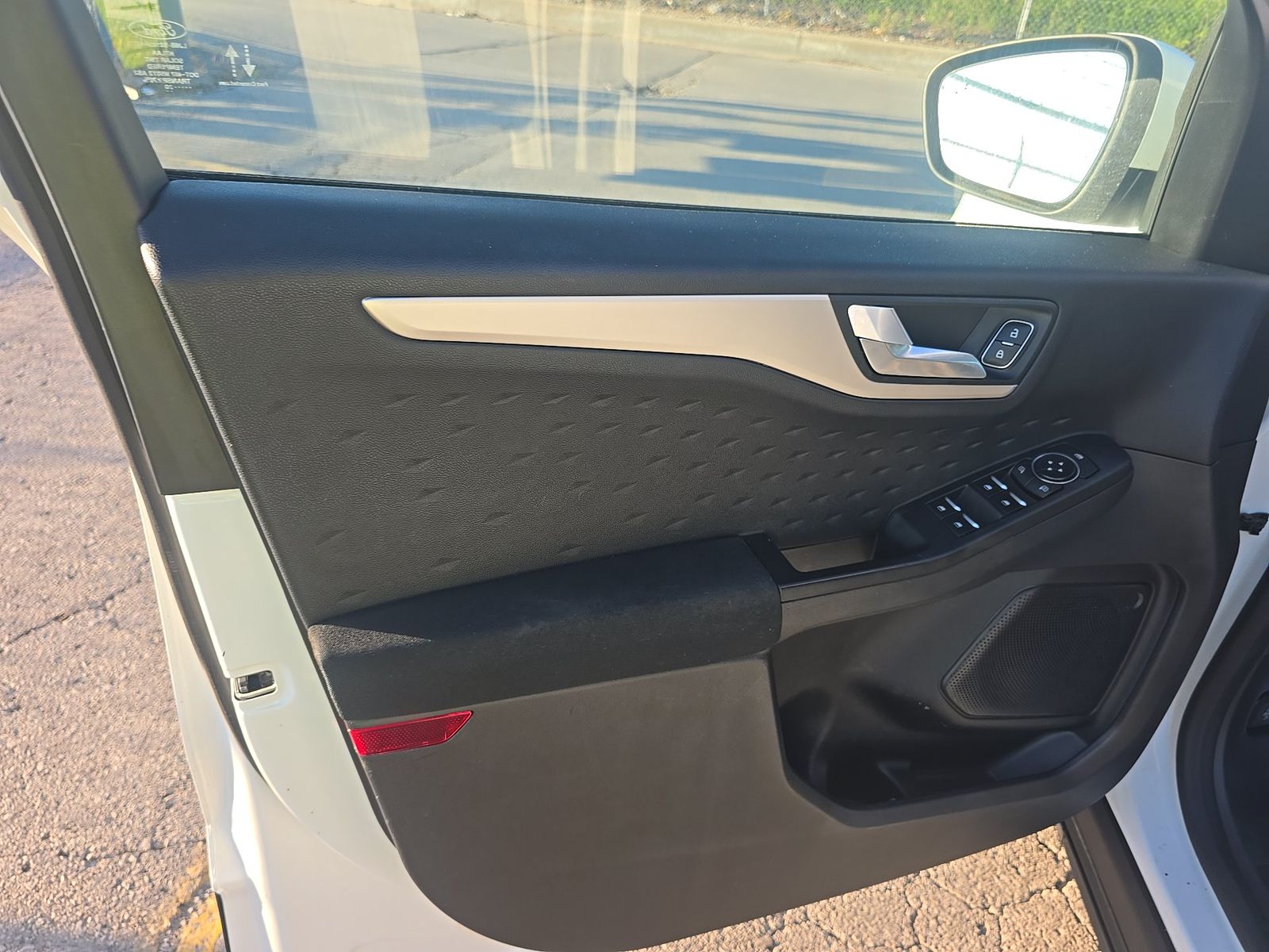 FORD ESCAPE - 10