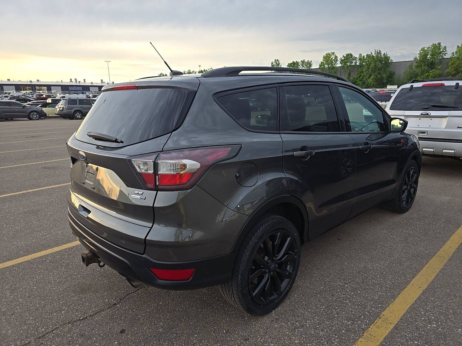 FORD ESCAPE - 5