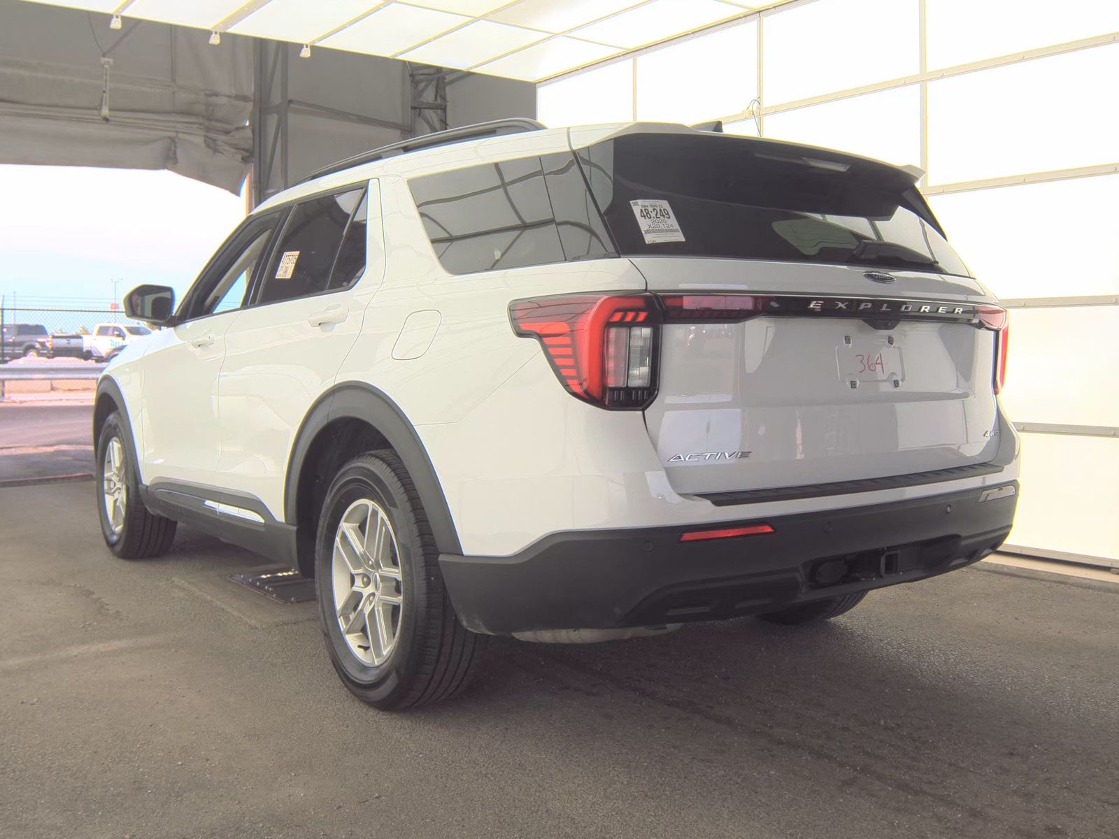 FORD EXPLORER - 9