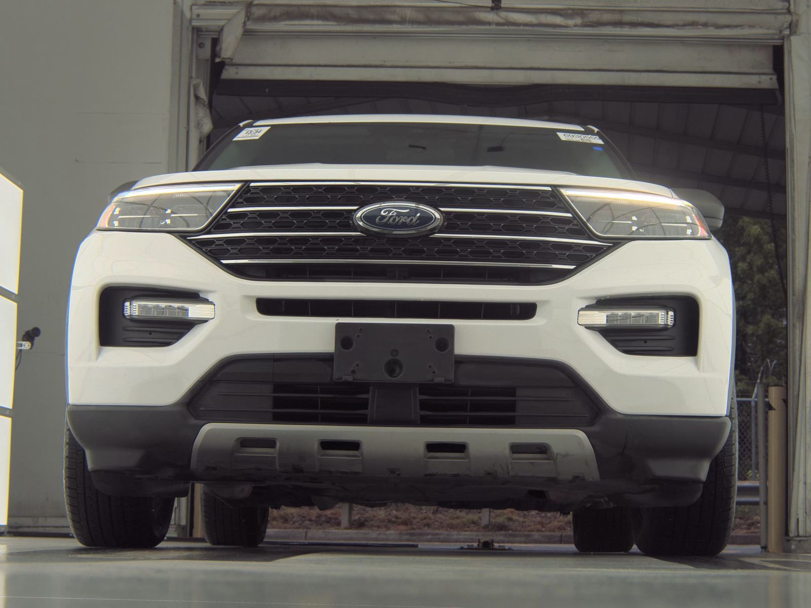 FORD EXPLORER - 4