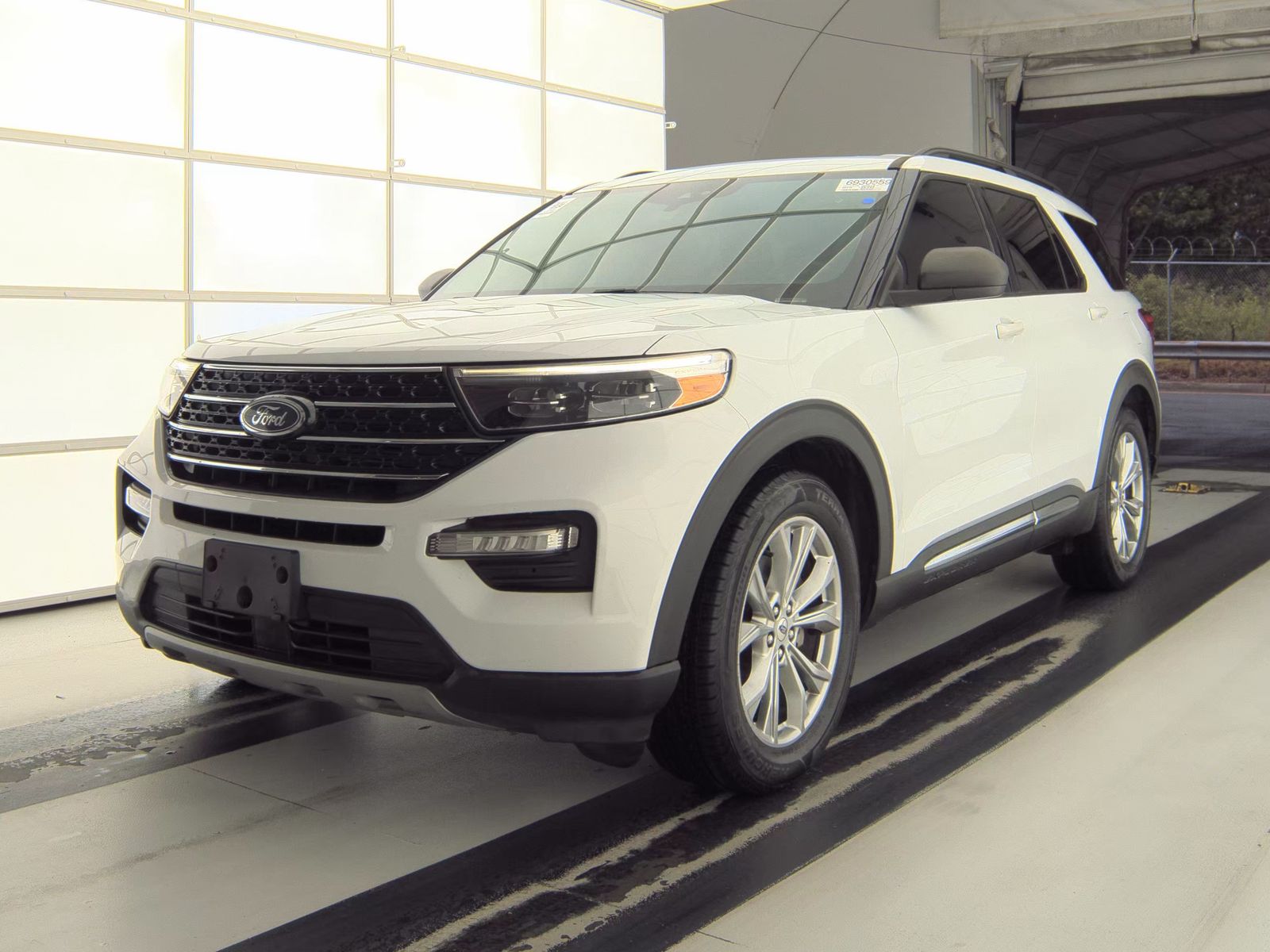 FORD EXPLORER - 1