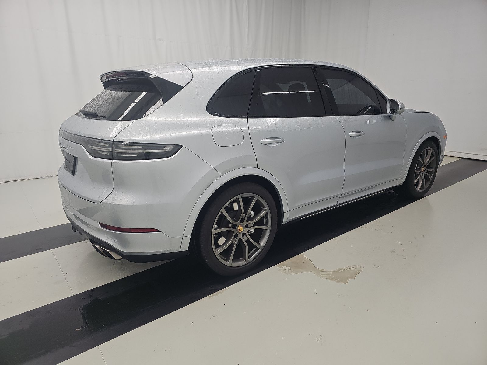 PORSCHE CAYENNE - 5
