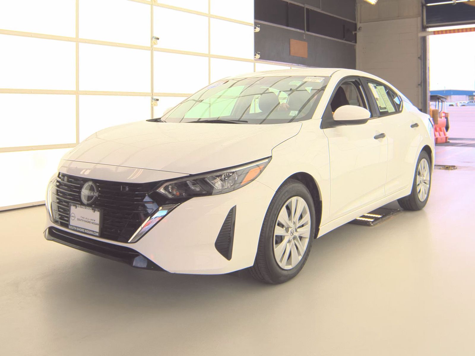 NISSAN SENTRA - 1