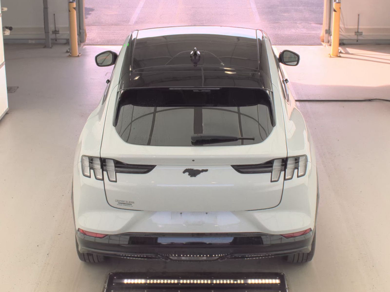 FORD MUSTANG MACH-E - 7