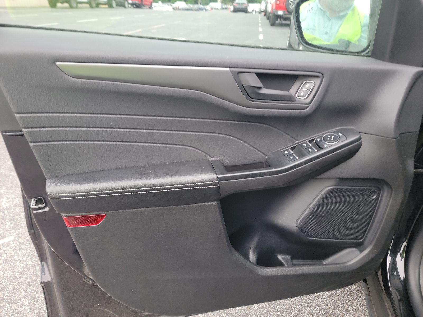 FORD ESCAPE - 10