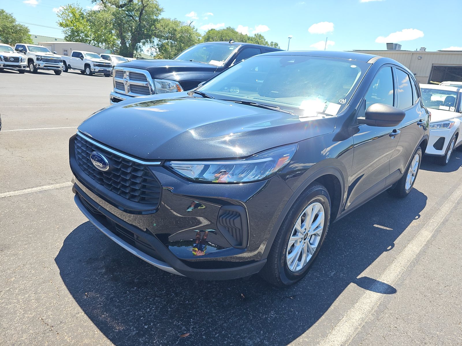 FORD ESCAPE - 1