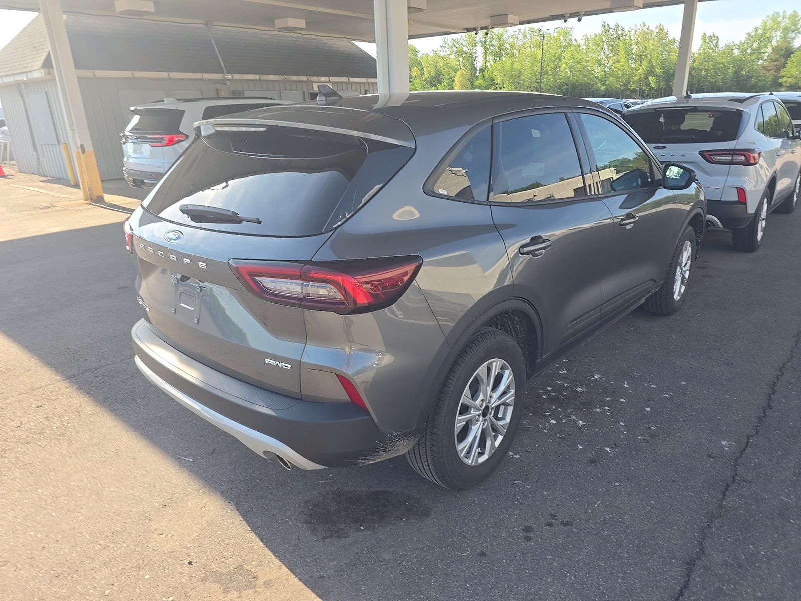 FORD ESCAPE - 5