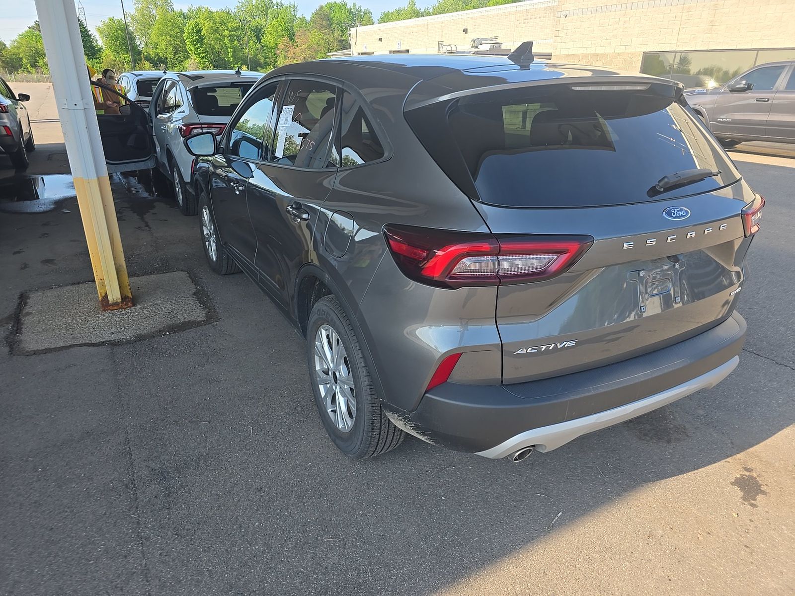 FORD ESCAPE - 7