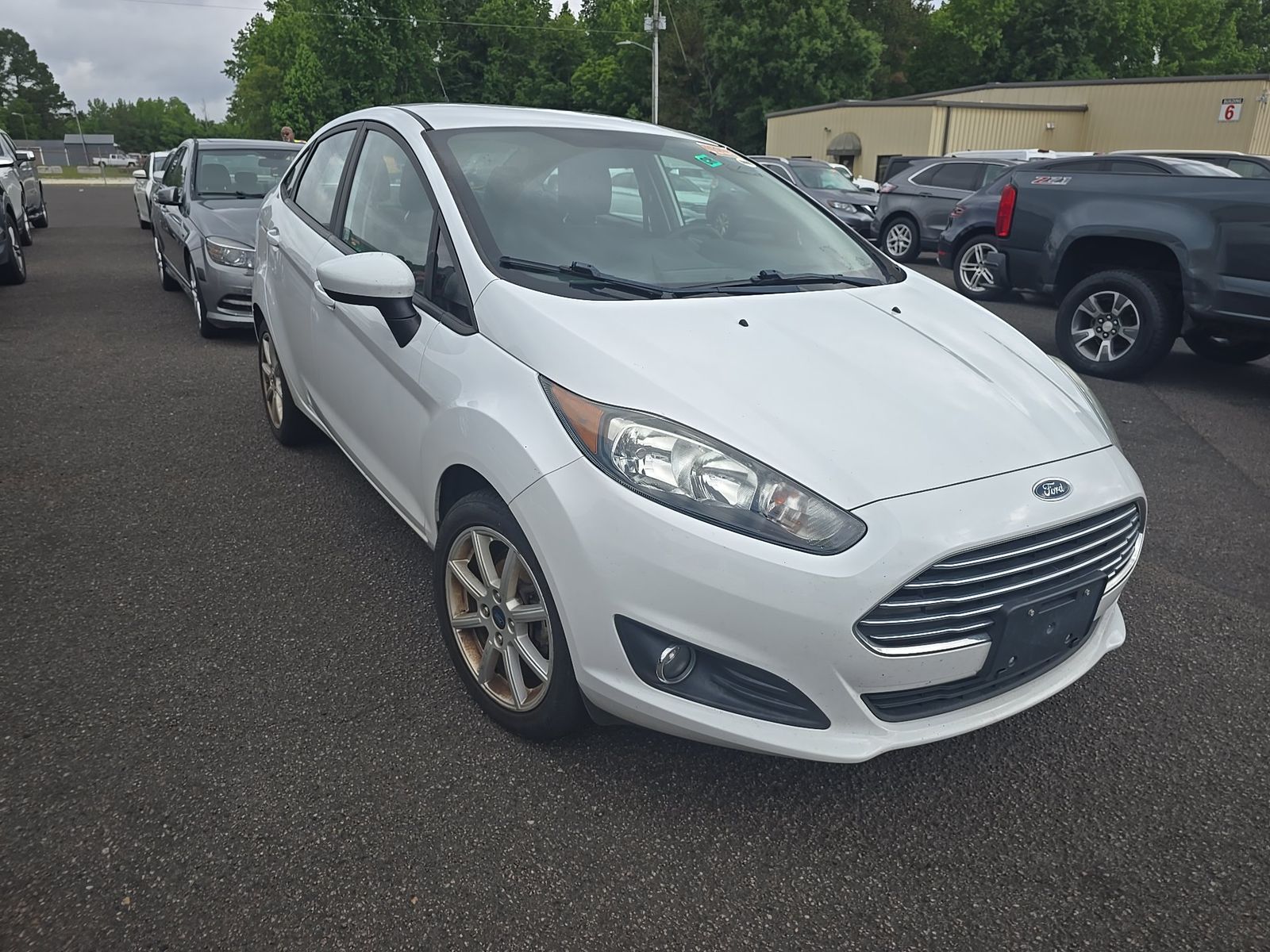 FORD FIESTA - 4