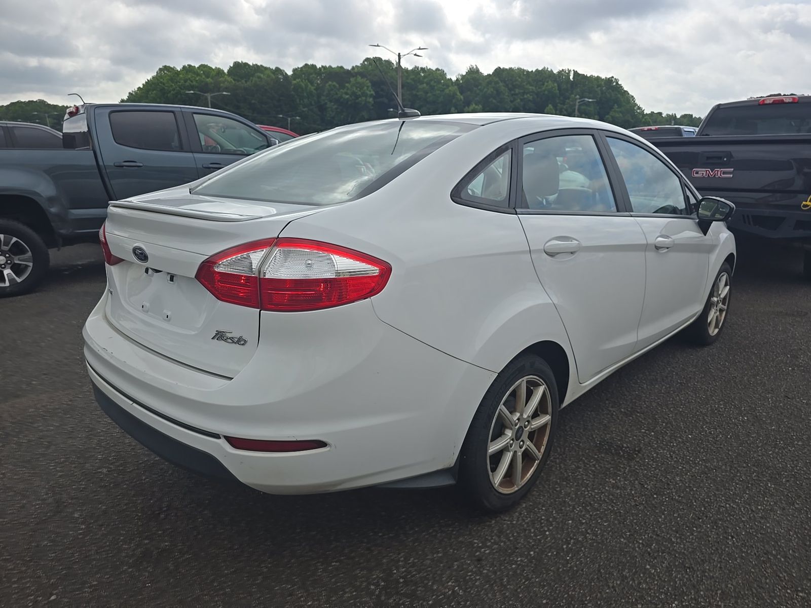 FORD FIESTA - 5