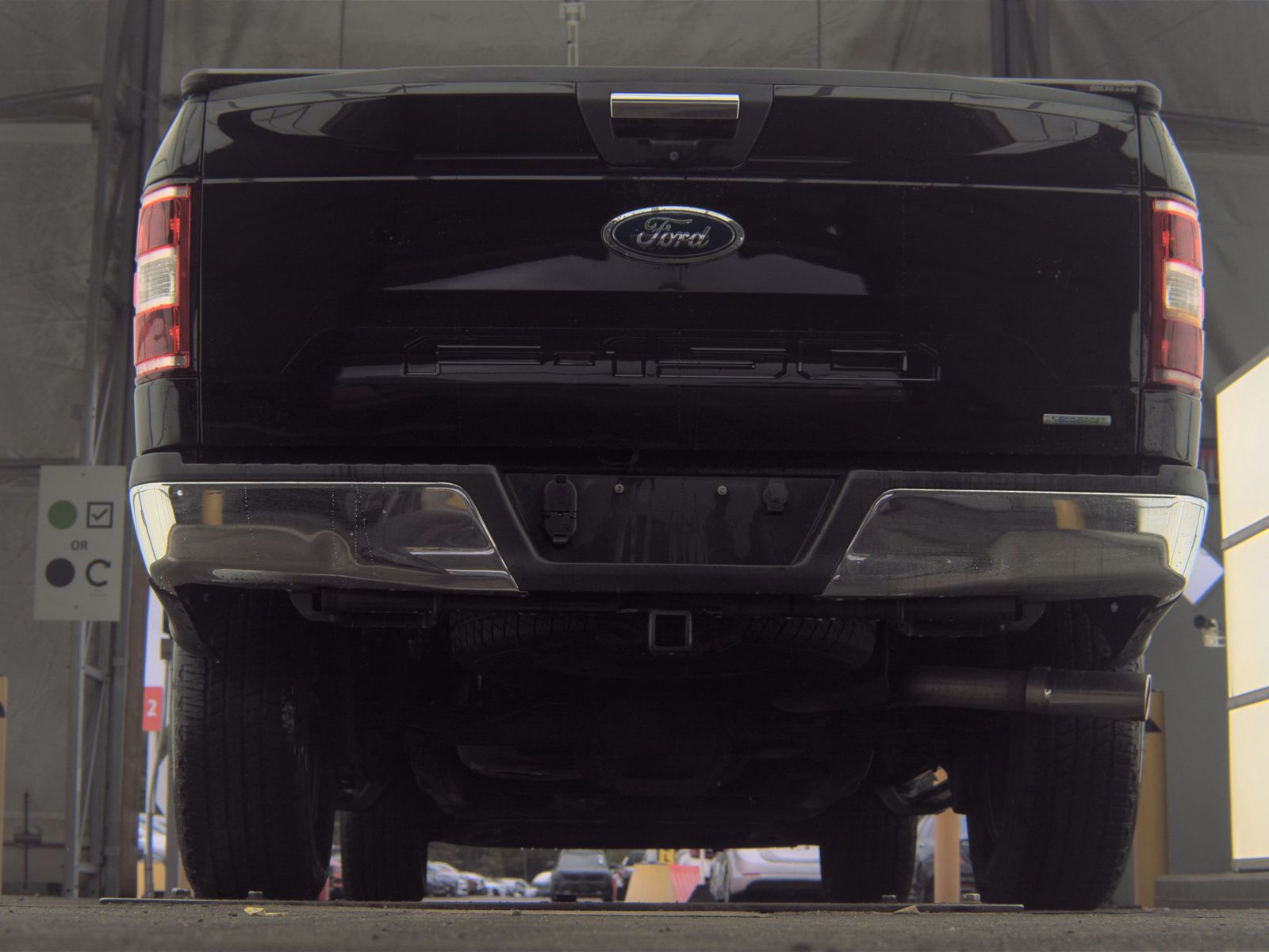 FORD F-150 - 8
