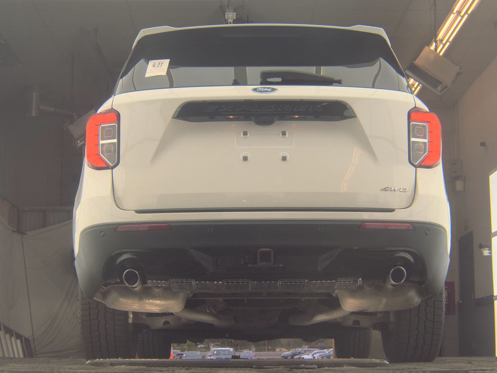 FORD EXPLORER - 8
