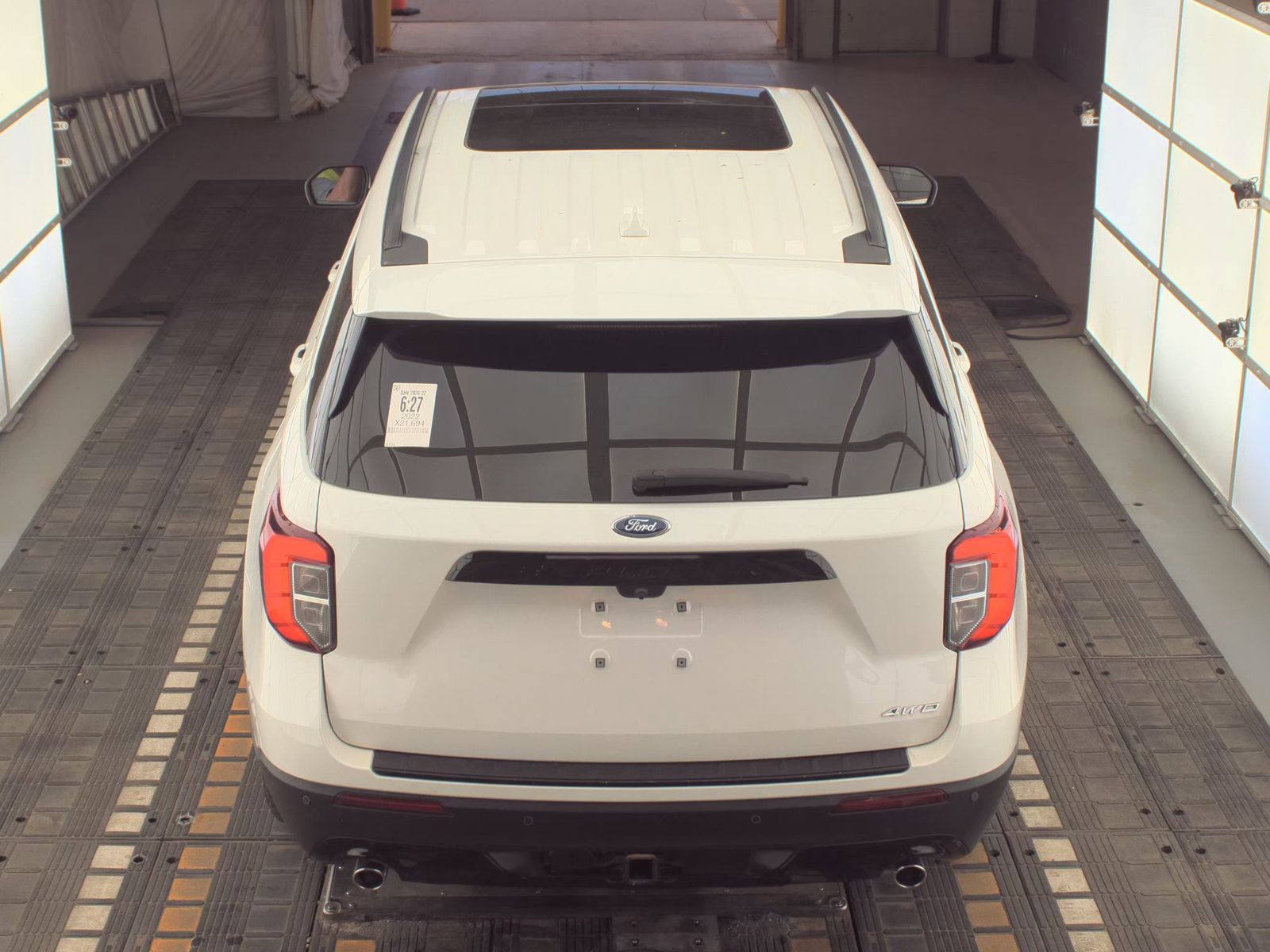 FORD EXPLORER - 7