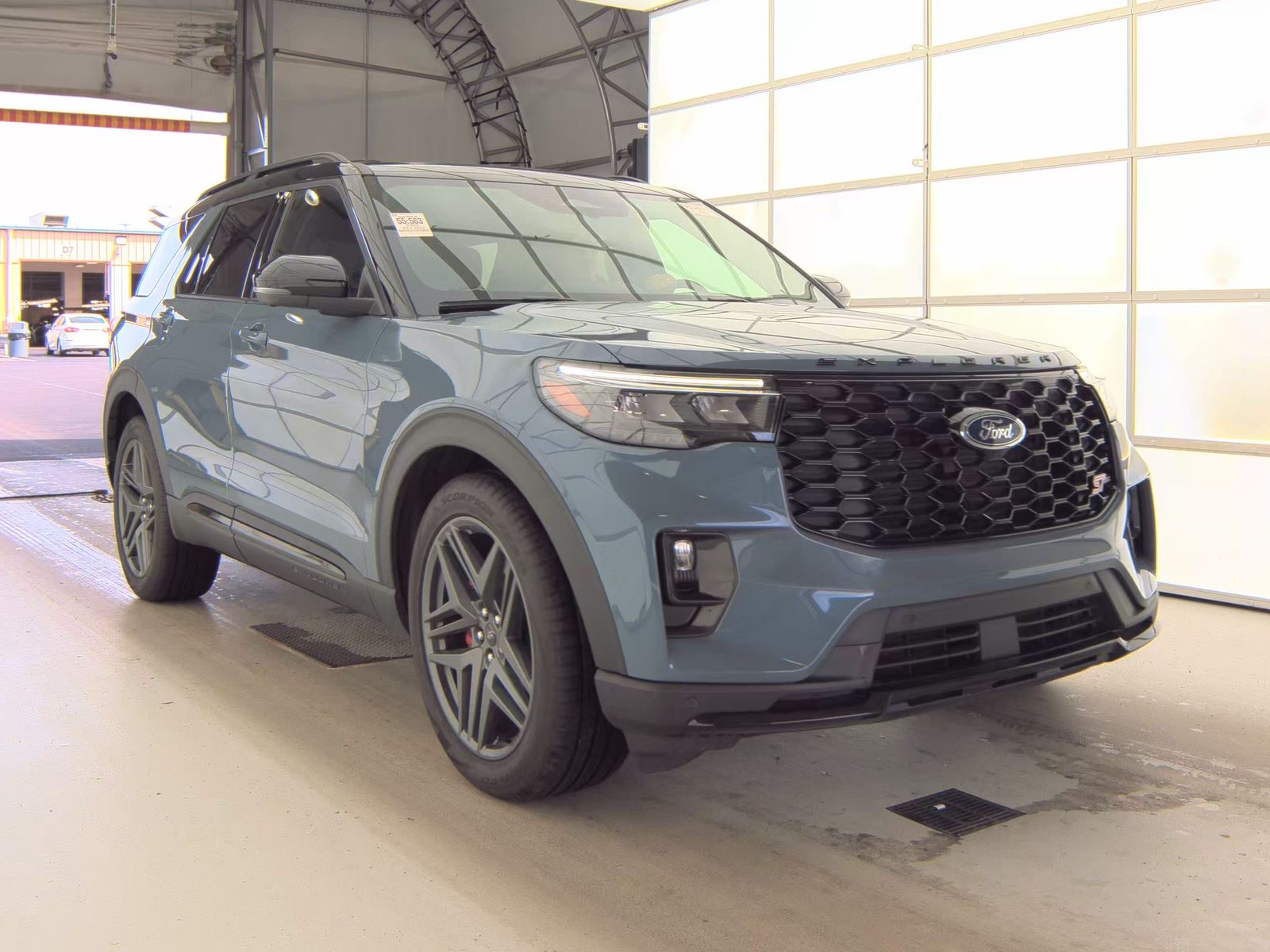 FORD EXPLORER - 5