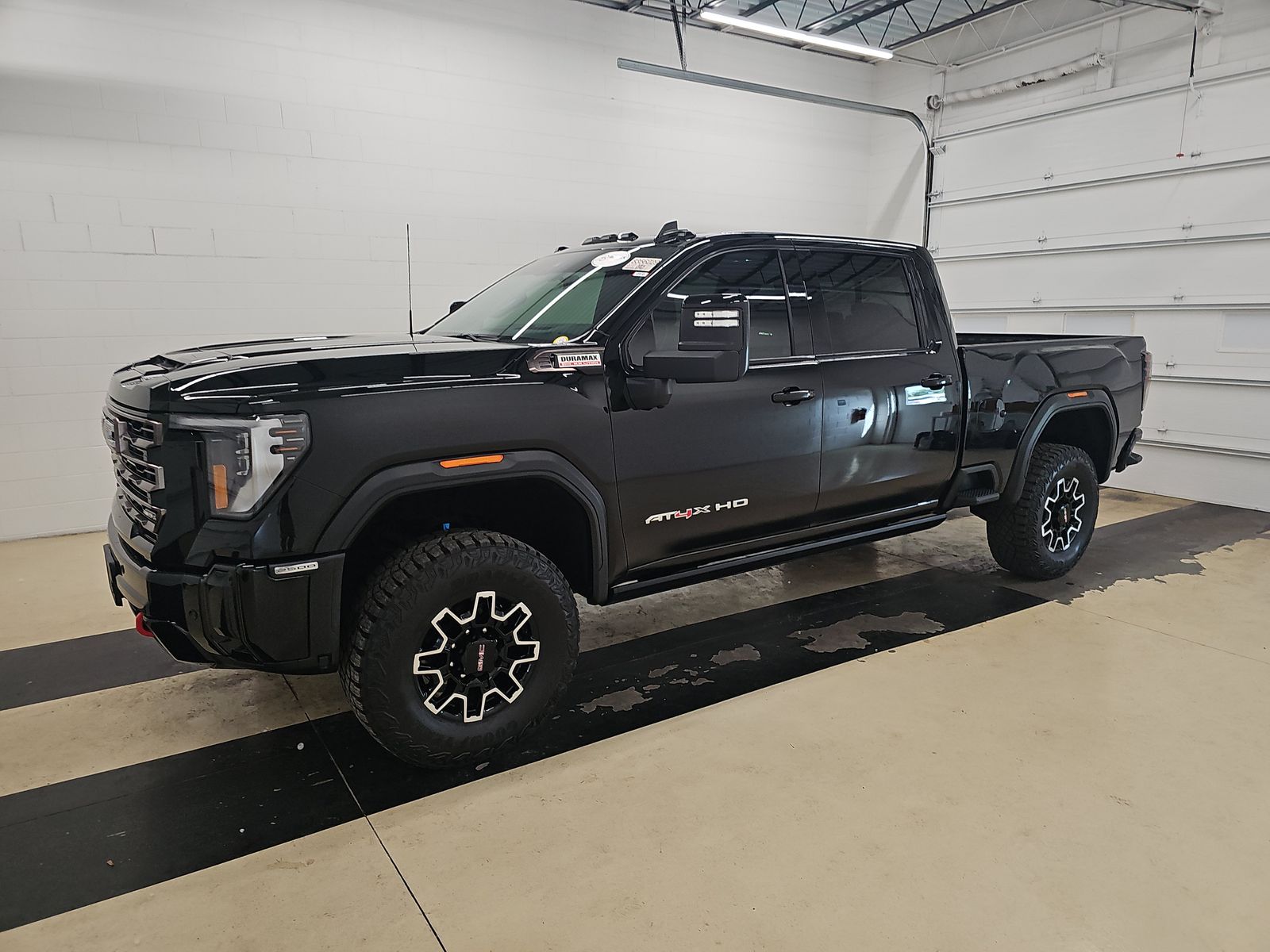 2026 GMC Sierra 4WD Crew Cab Standard Box AT4X's photo
