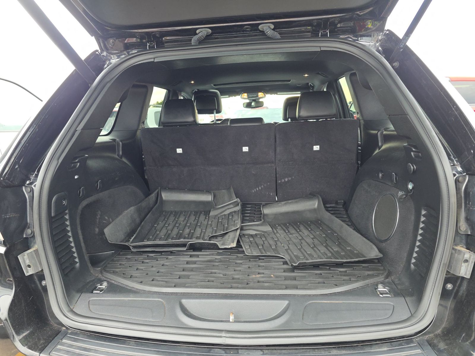 2020 Jeep Grand Cherokee Altitude AWD
