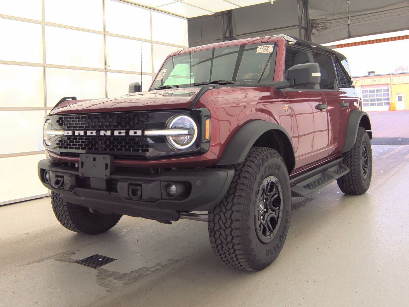 FORD BRONCO - 1