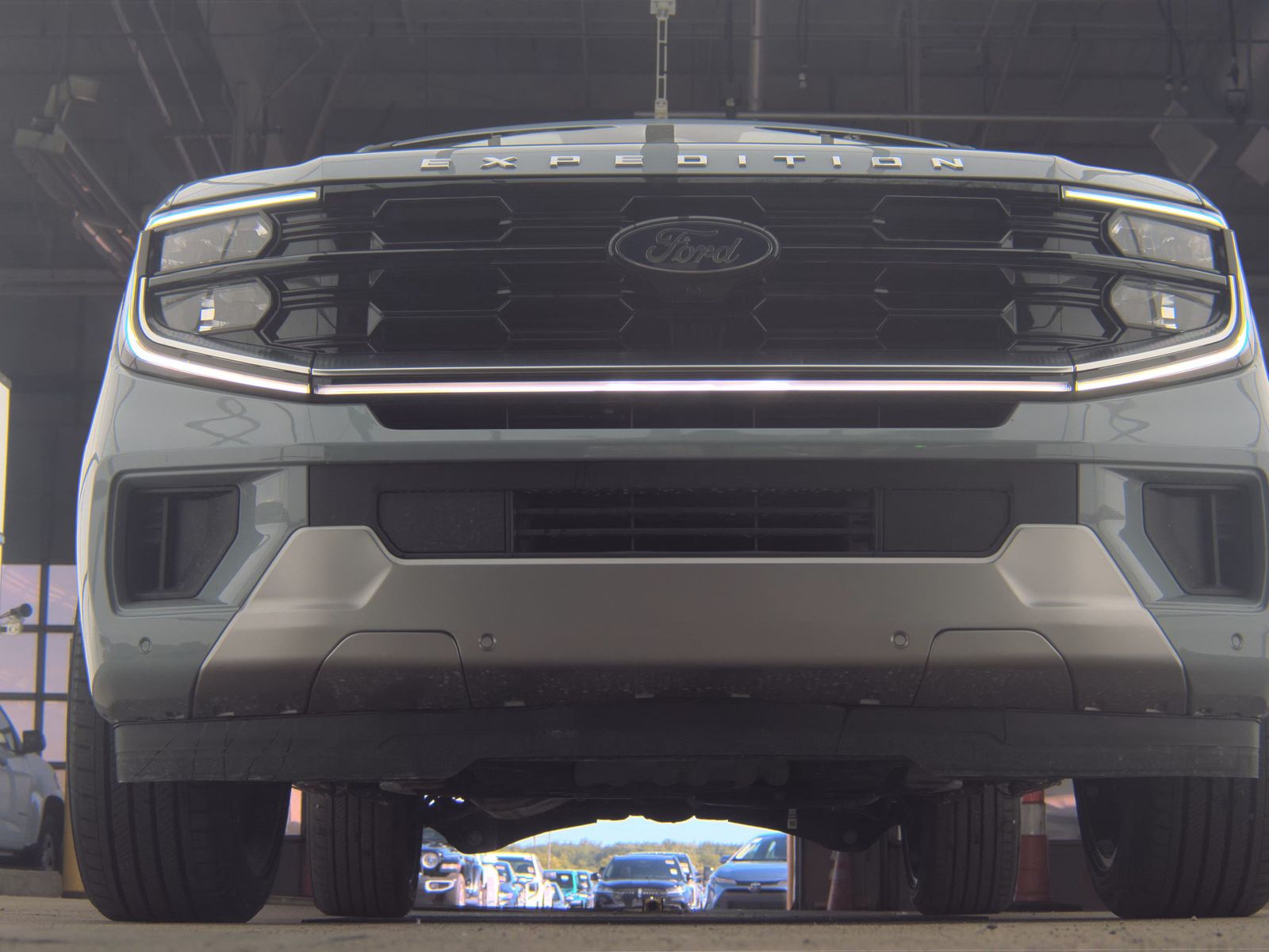 FORD EXPEDITION - 4