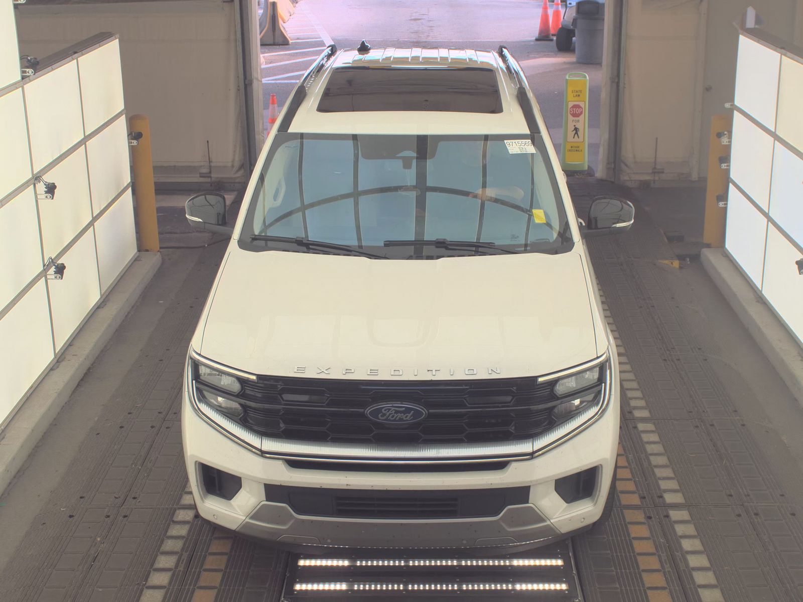 FORD EXPEDITION - 3