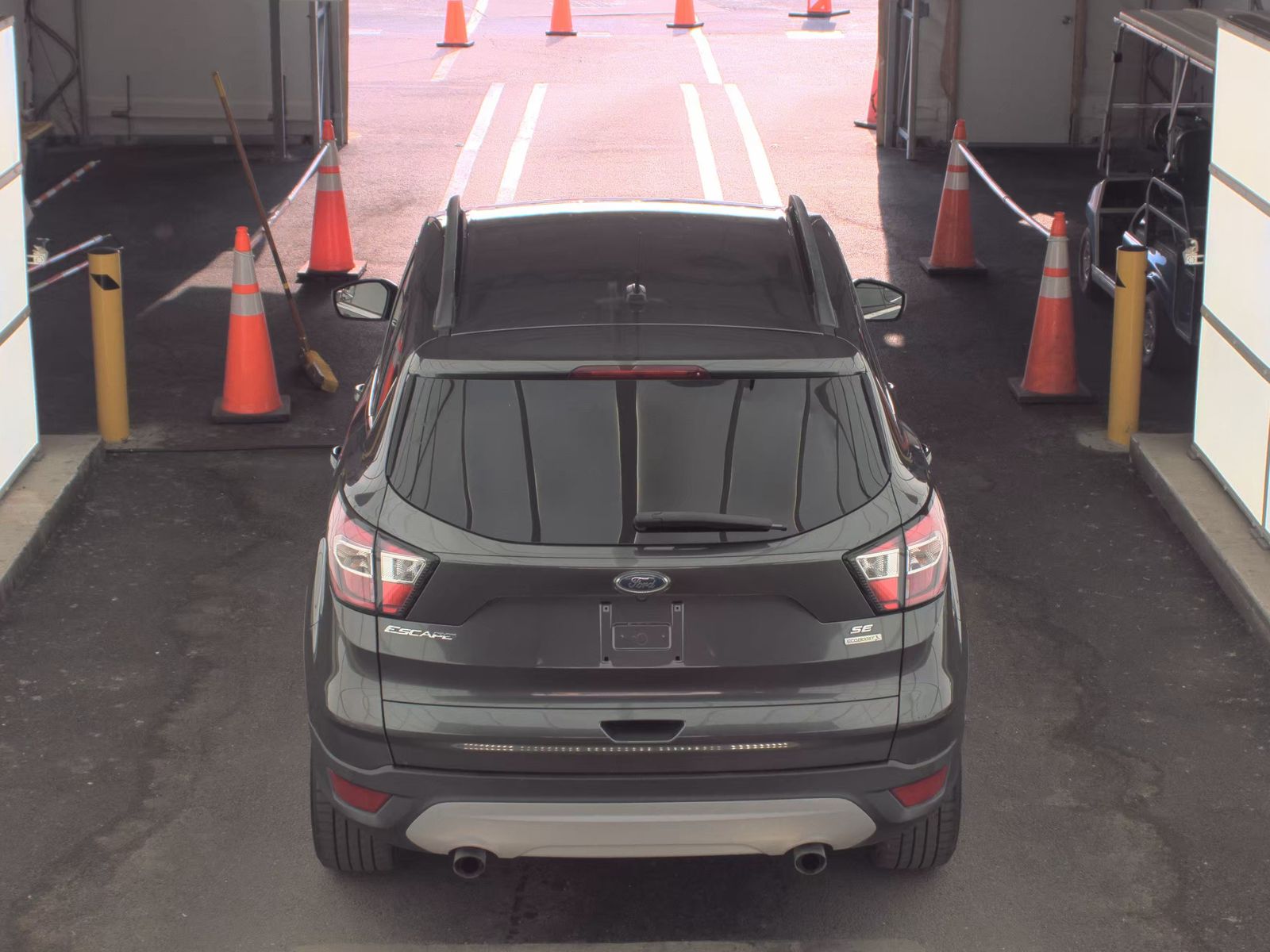 FORD ESCAPE - 7