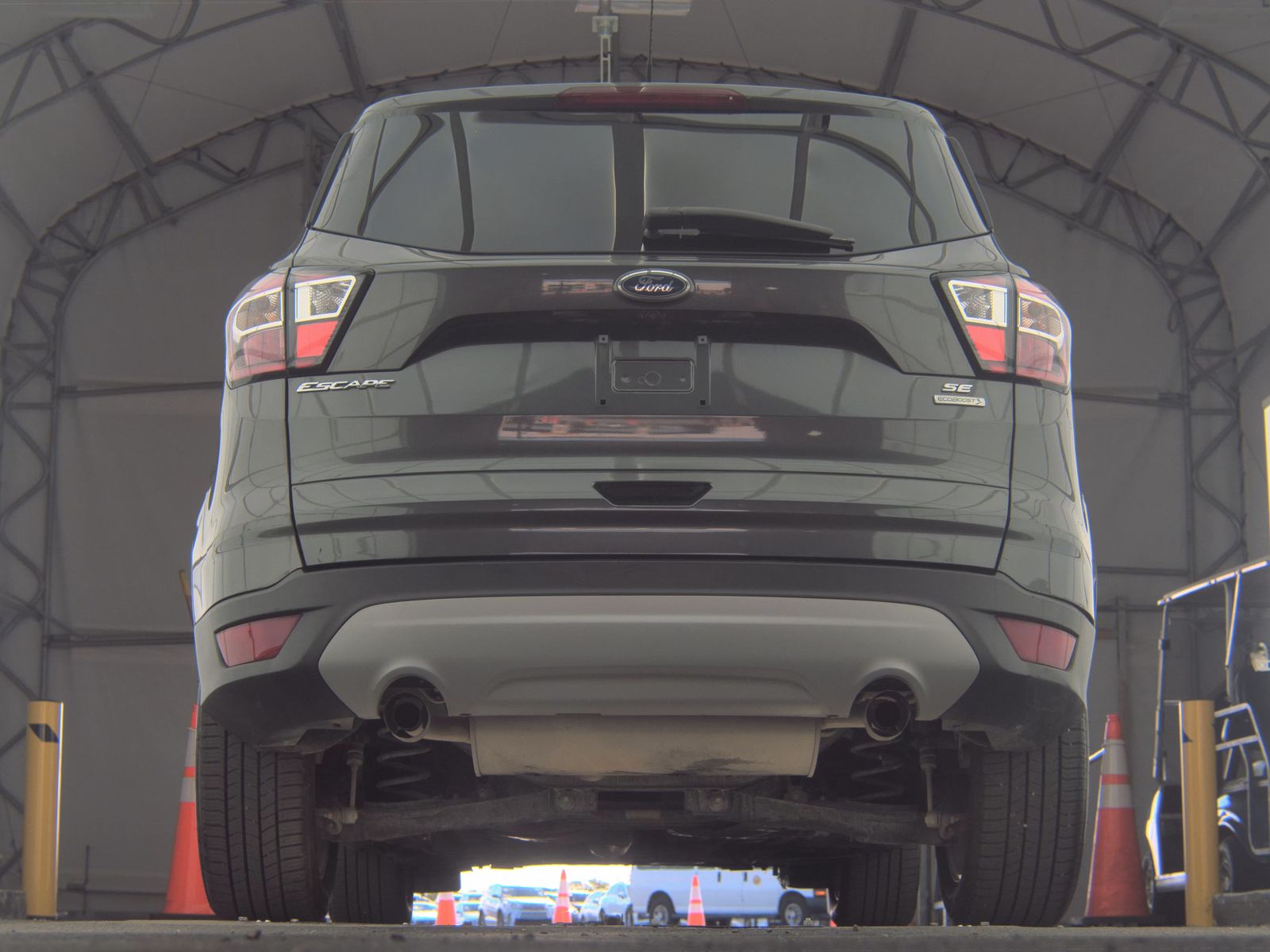 FORD ESCAPE - 8