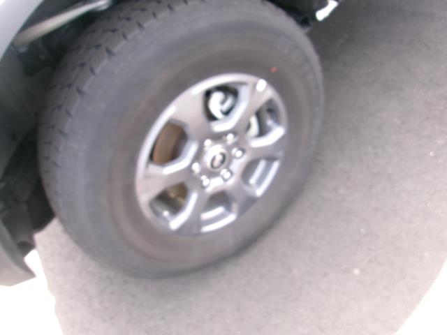 FORD BRONCO - 7