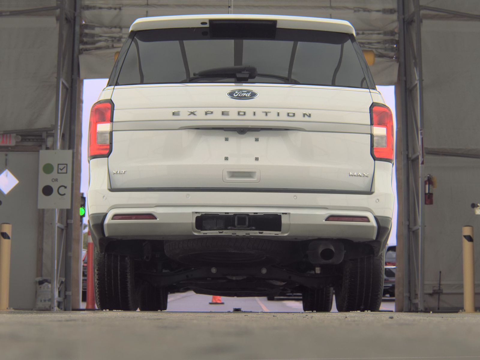 FORD EXPEDITION MAX - 8