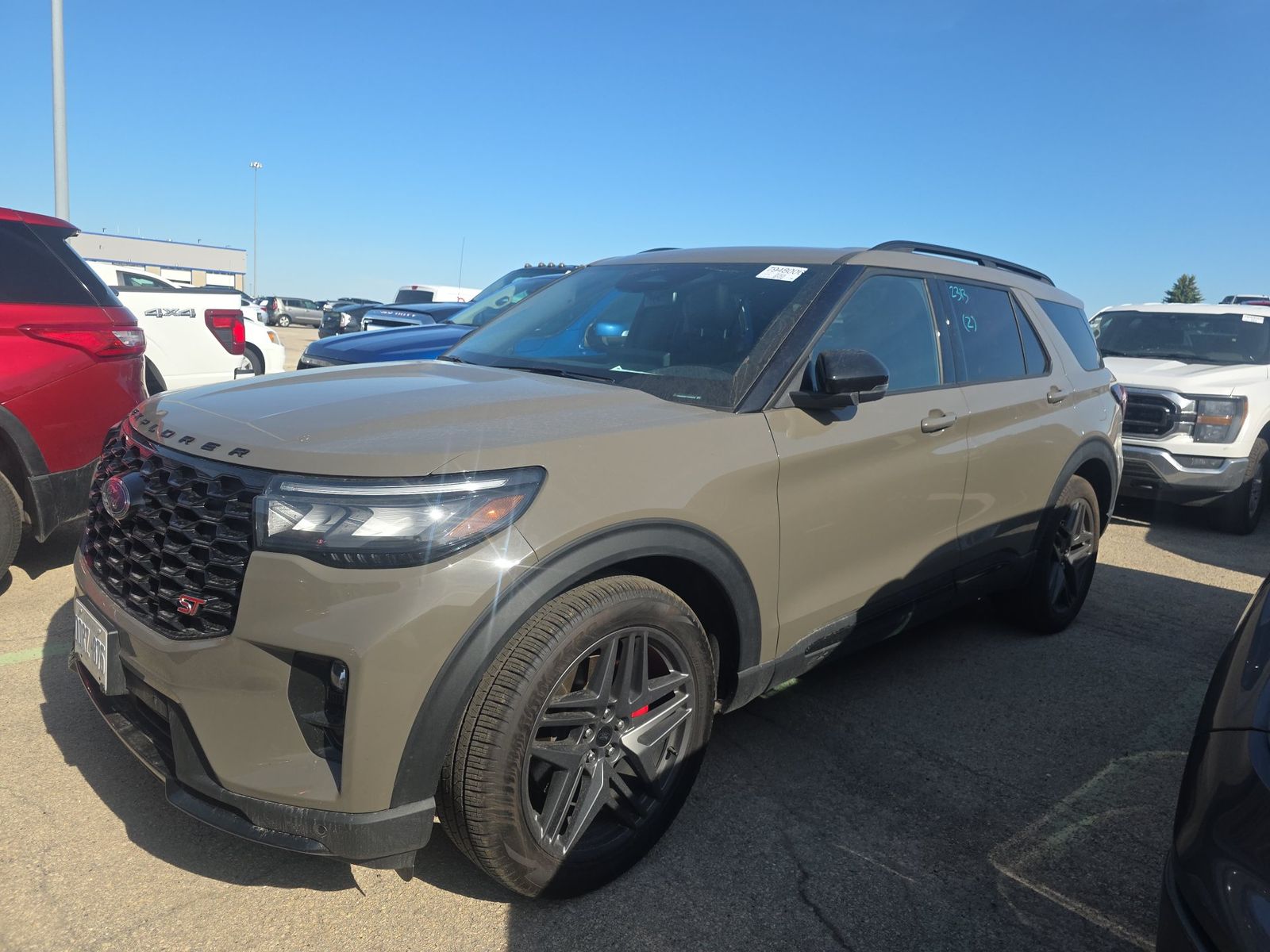 FORD EXPLORER - 1