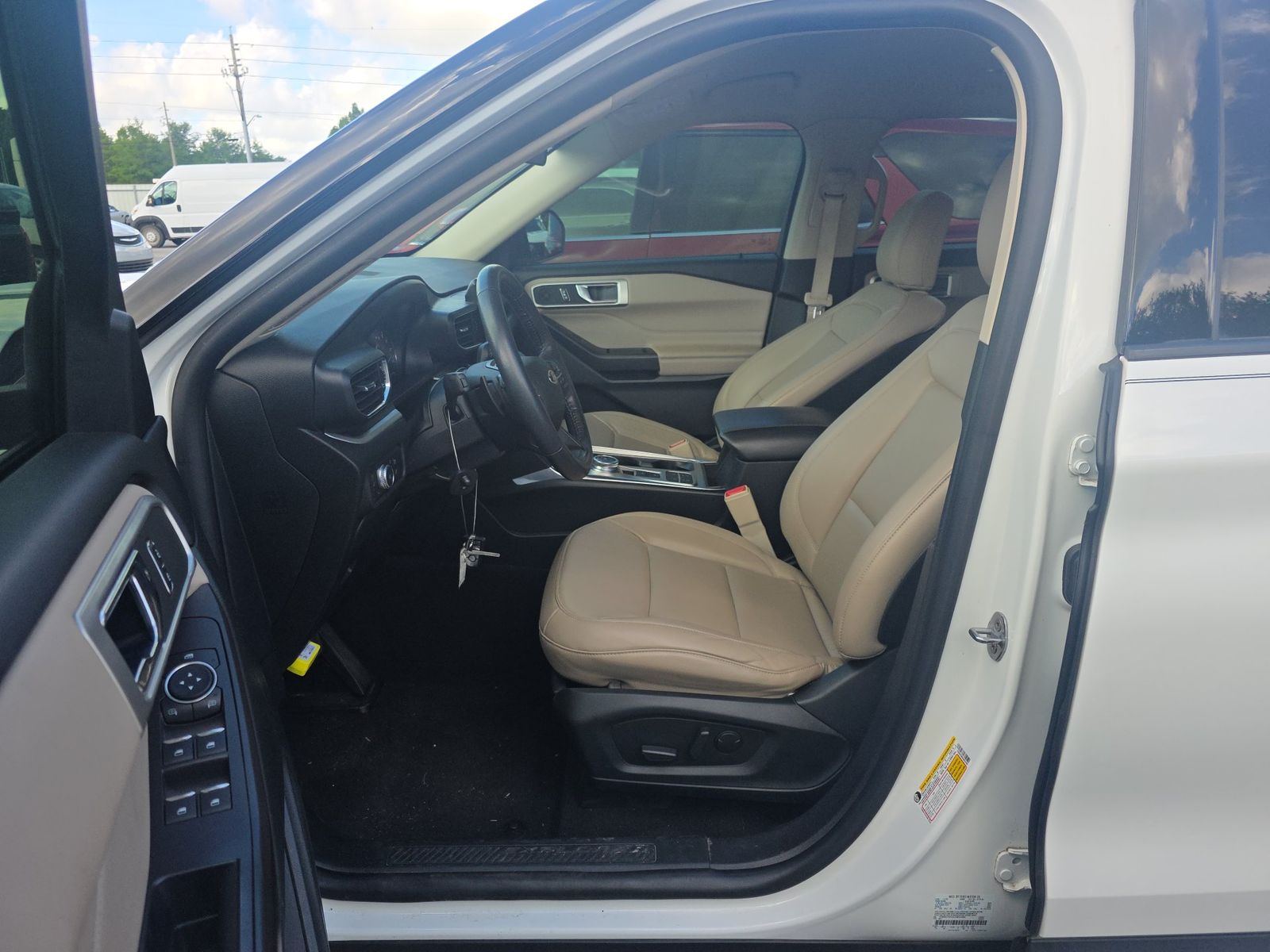 2020 Ford Explorer XLT RWD