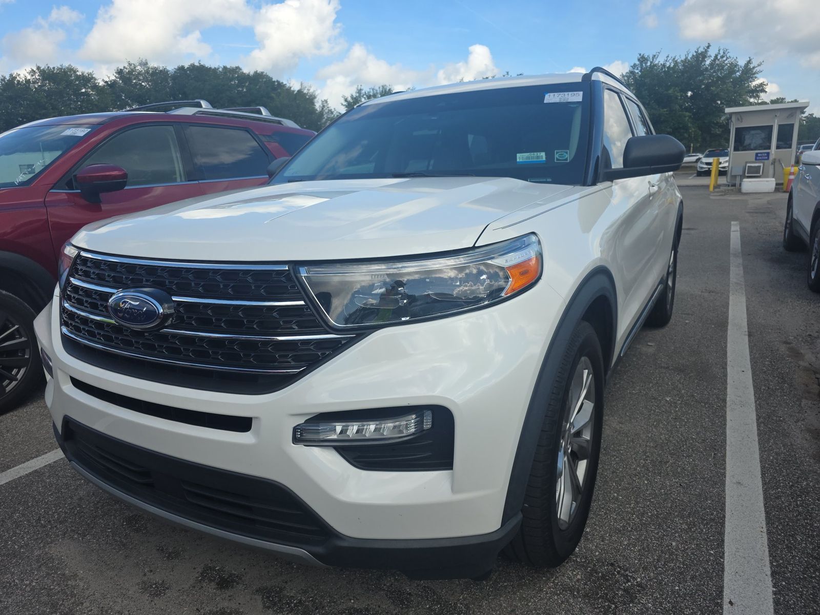 2020 Ford Explorer XLT RWD