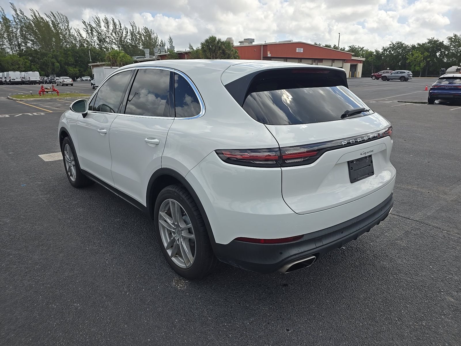 PORSCHE CAYENNE - 7