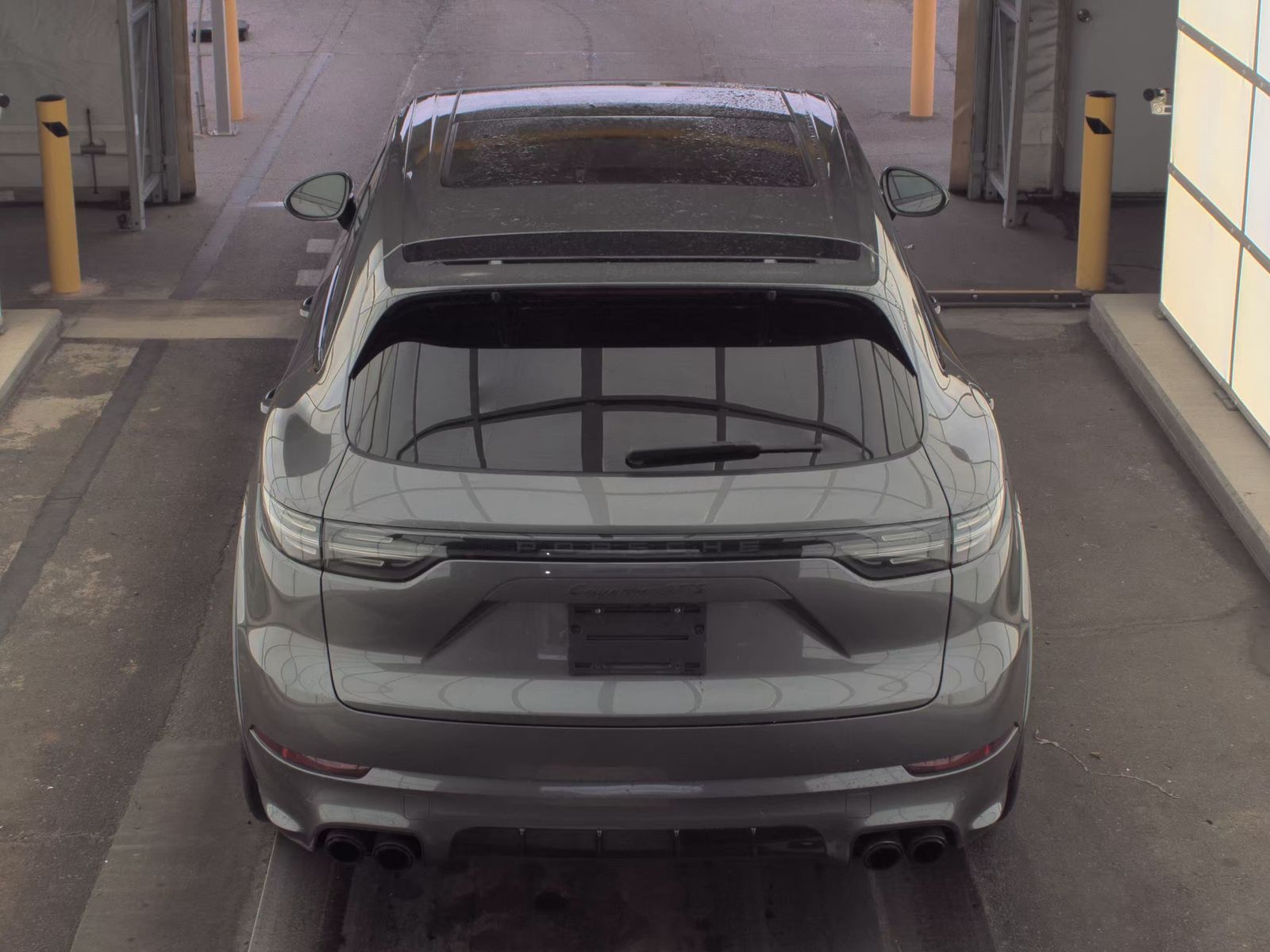 PORSCHE CAYENNE - 7