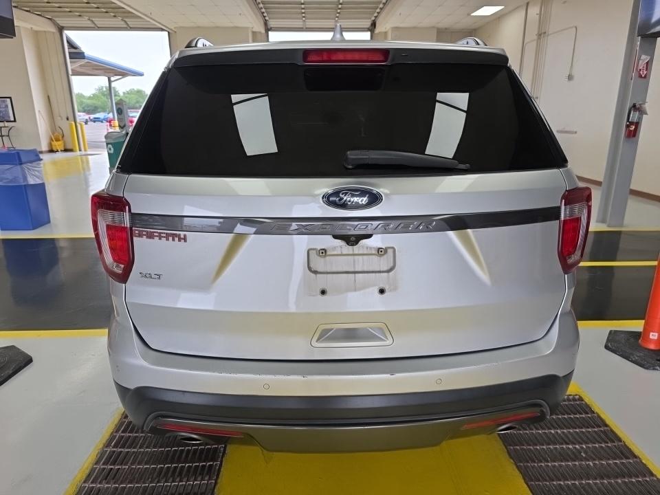 FORD EXPLORER - 6