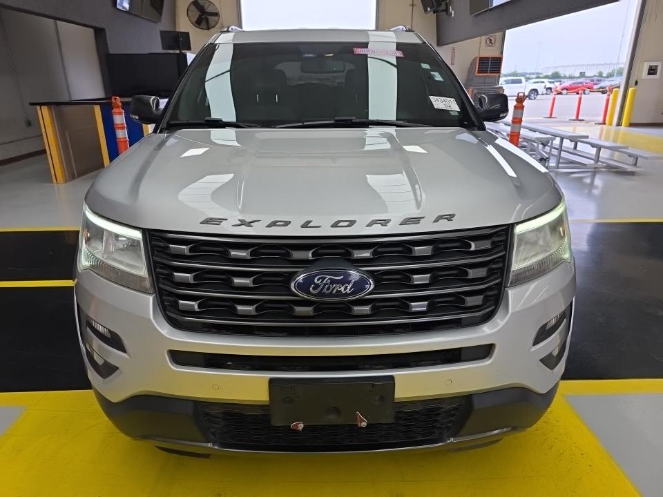 FORD EXPLORER - 3