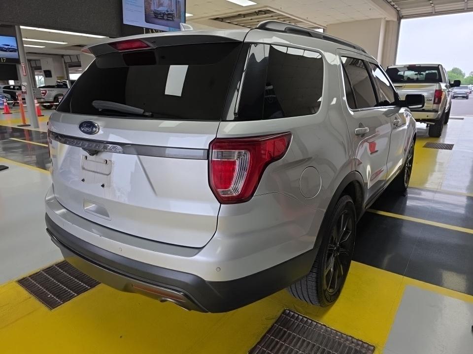 FORD EXPLORER - 5