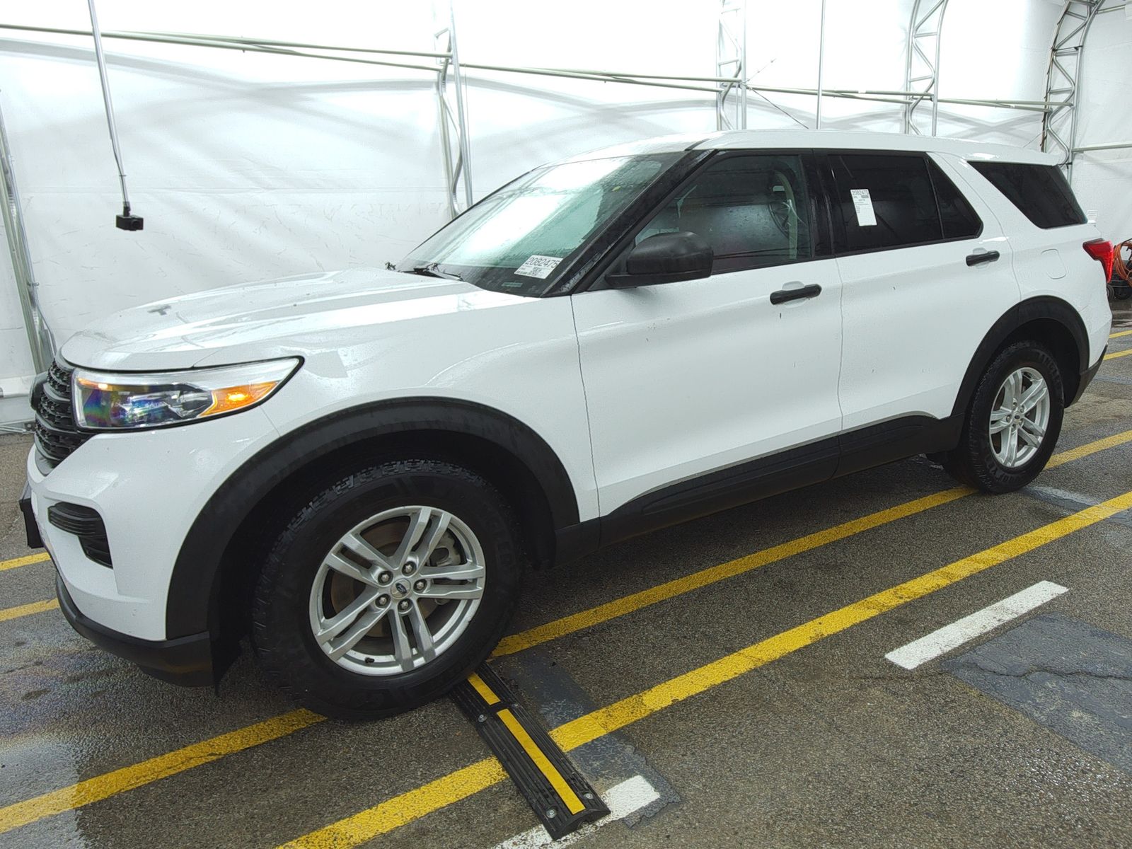 FORD EXPLORER - 1