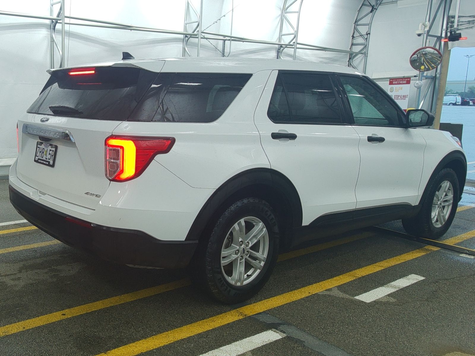 FORD EXPLORER - 5