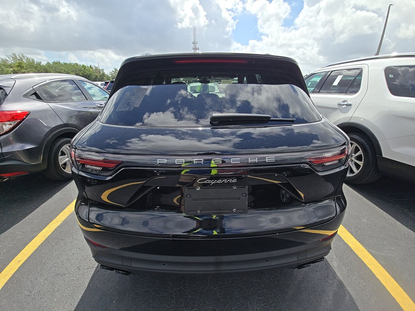 PORSCHE CAYENNE - 6