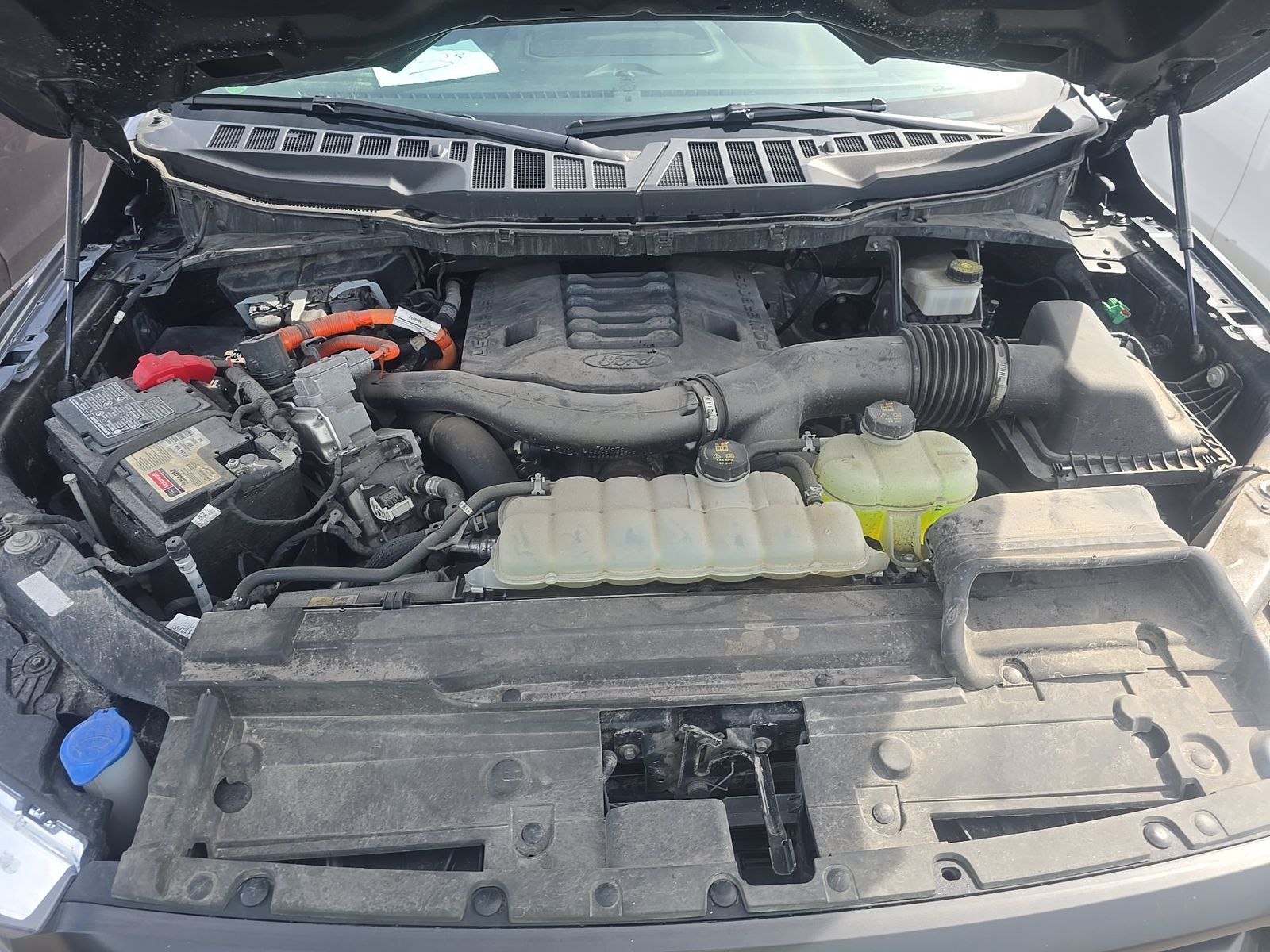 2022 Ford F-150 Hybrid XLT AWD