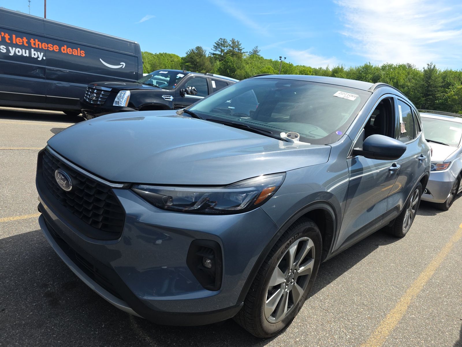 FORD ESCAPE - 1