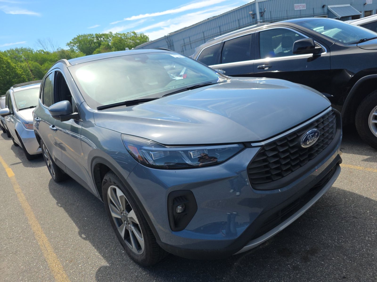 FORD ESCAPE - 4