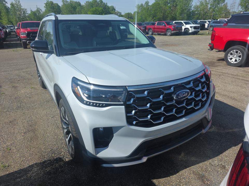 FORD EXPLORER - 3