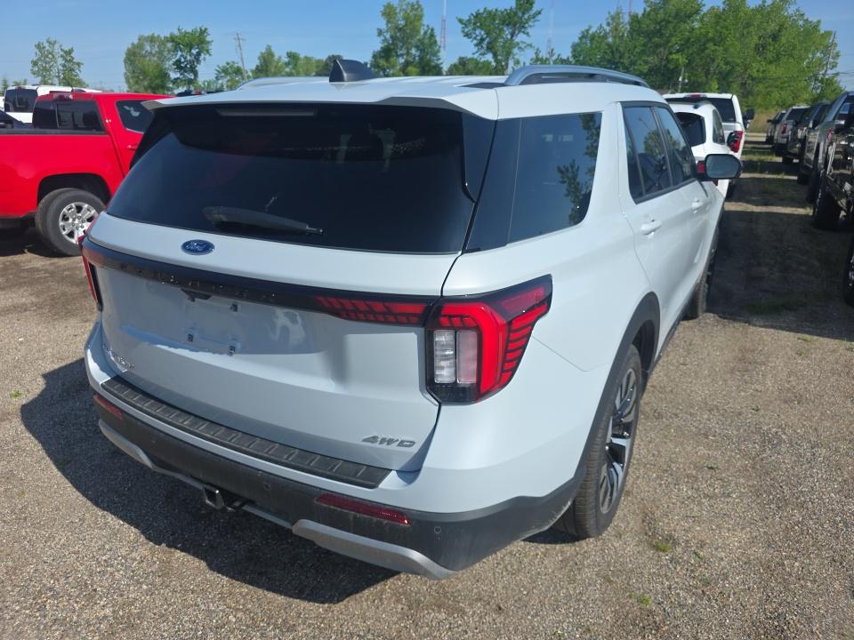 FORD EXPLORER - 5