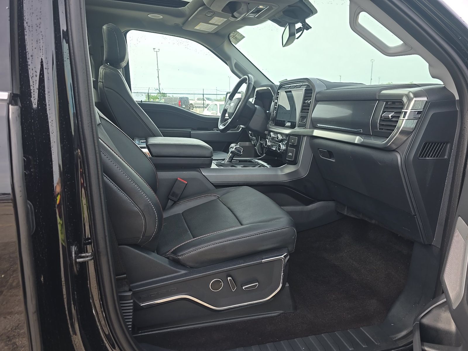 2023 Ford F-150 Lariat AWD