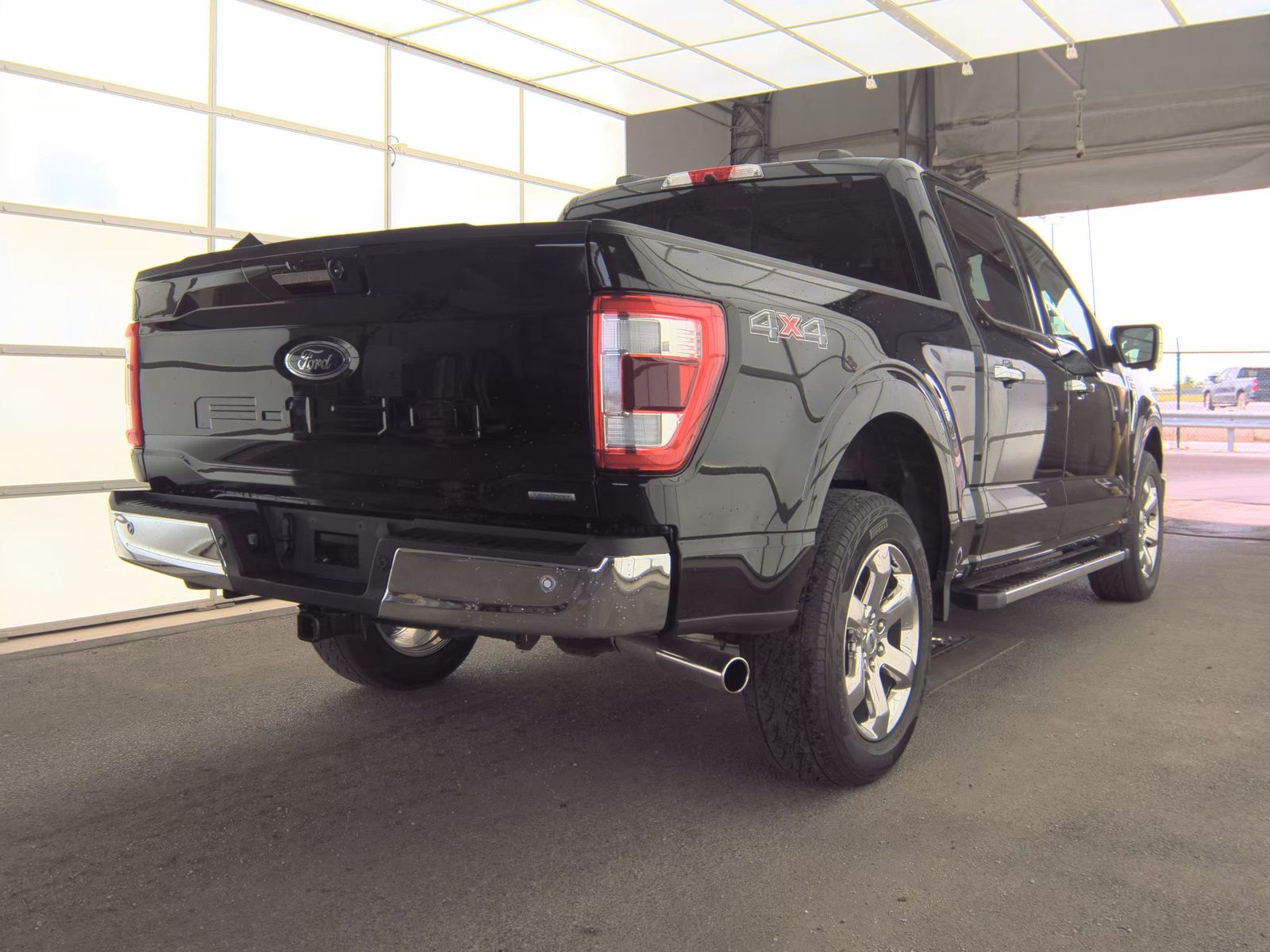 2023 Ford F-150 Lariat AWD