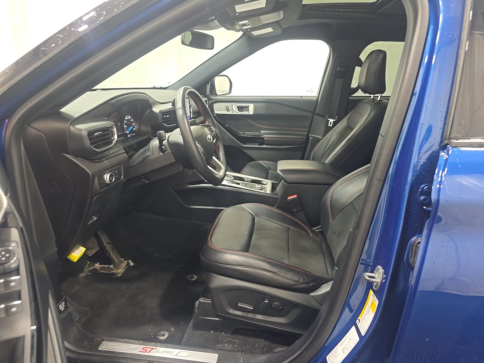FORD EXPLORER - 8