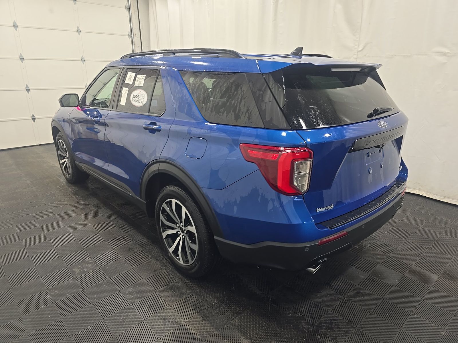 FORD EXPLORER - 7