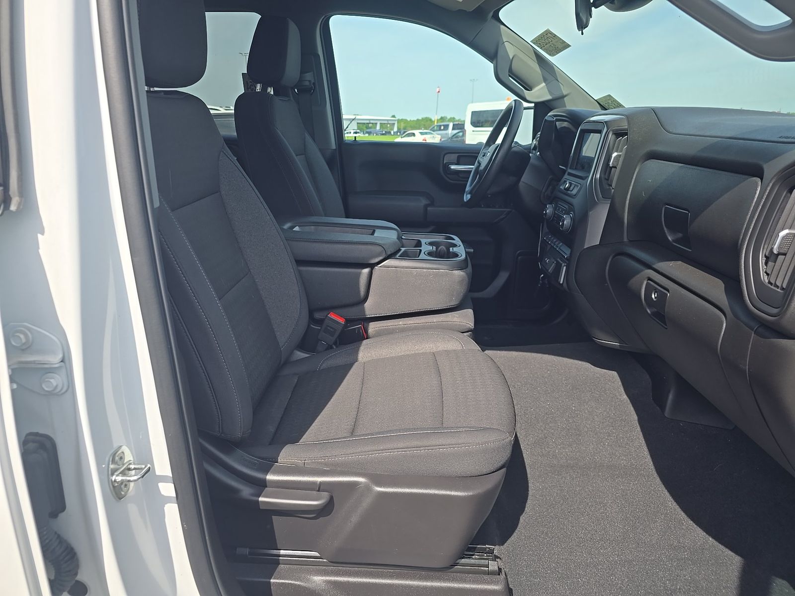 2024 Chevrolet Silverado 1500 Custom AWD