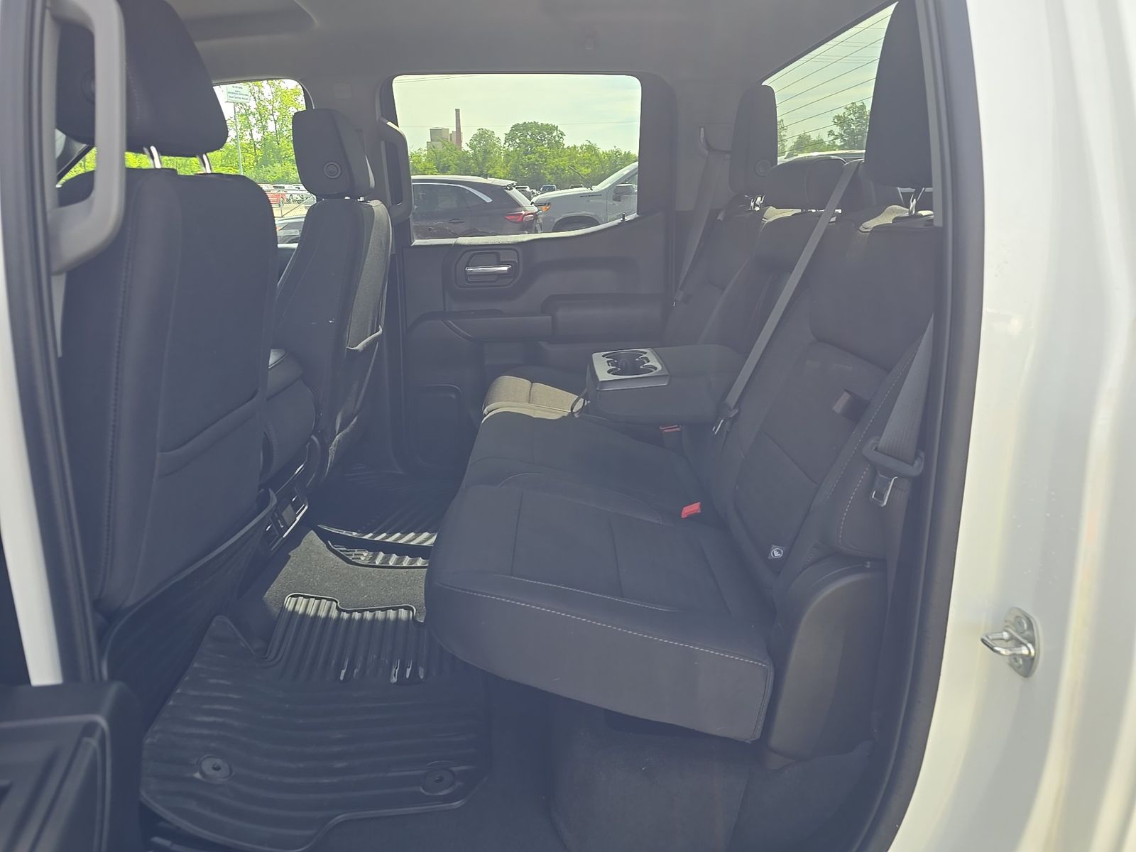 2024 Chevrolet Silverado 1500 Custom AWD