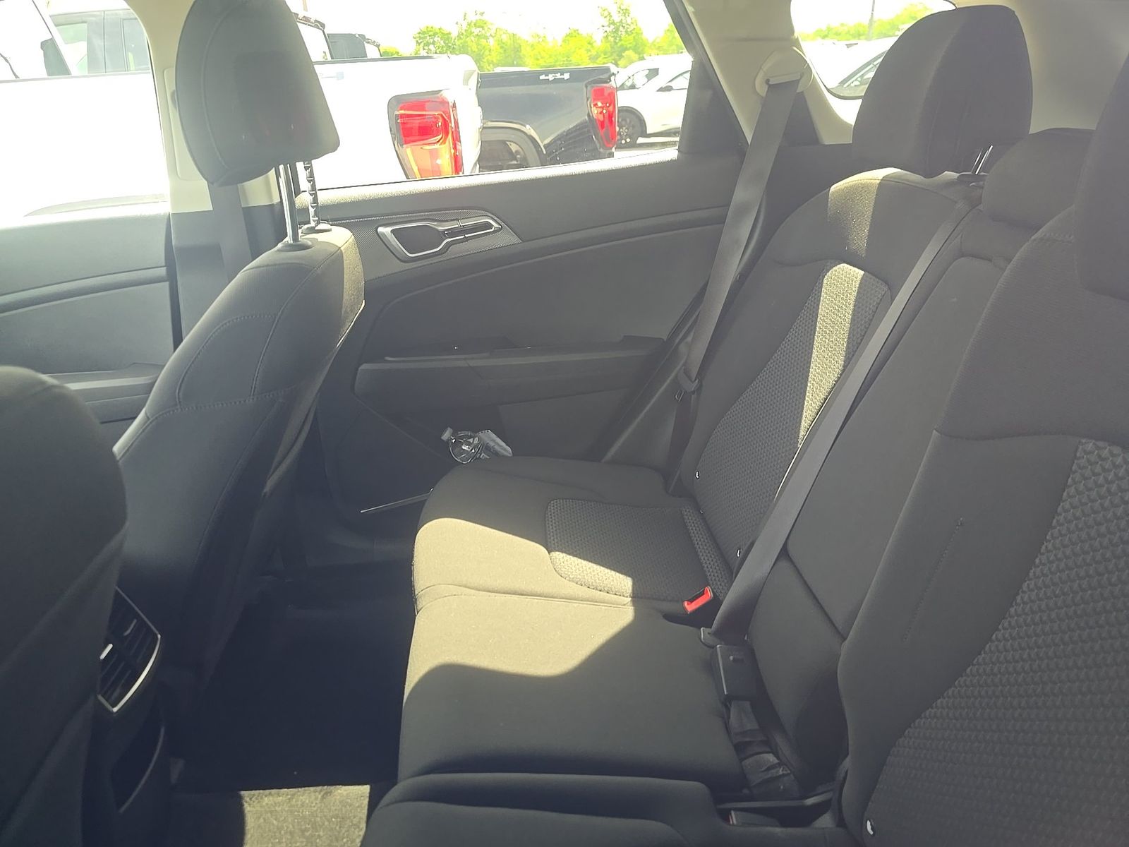 2025 Kia Sportage LX FWD